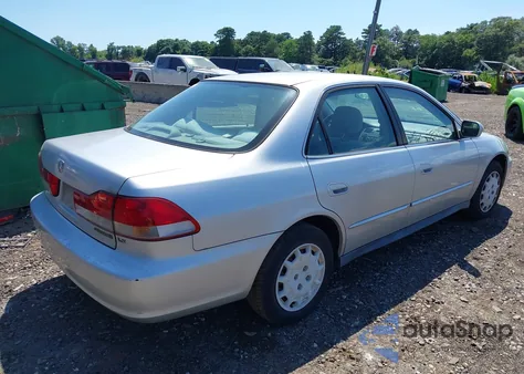 2002 Honda Accord 2.3 Lx из США, поврежденный, VIN 1HGCG66582A161645